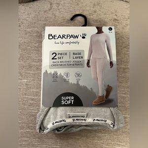 NWT Bearpaw 2 Piece Base Layer Set